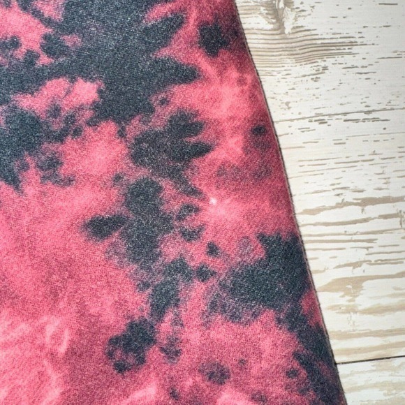 Abercrombie Mens Black Red Elastic Waist Shorts Drawstring 2 Pockets Tie Dye - Picture 8 of 11